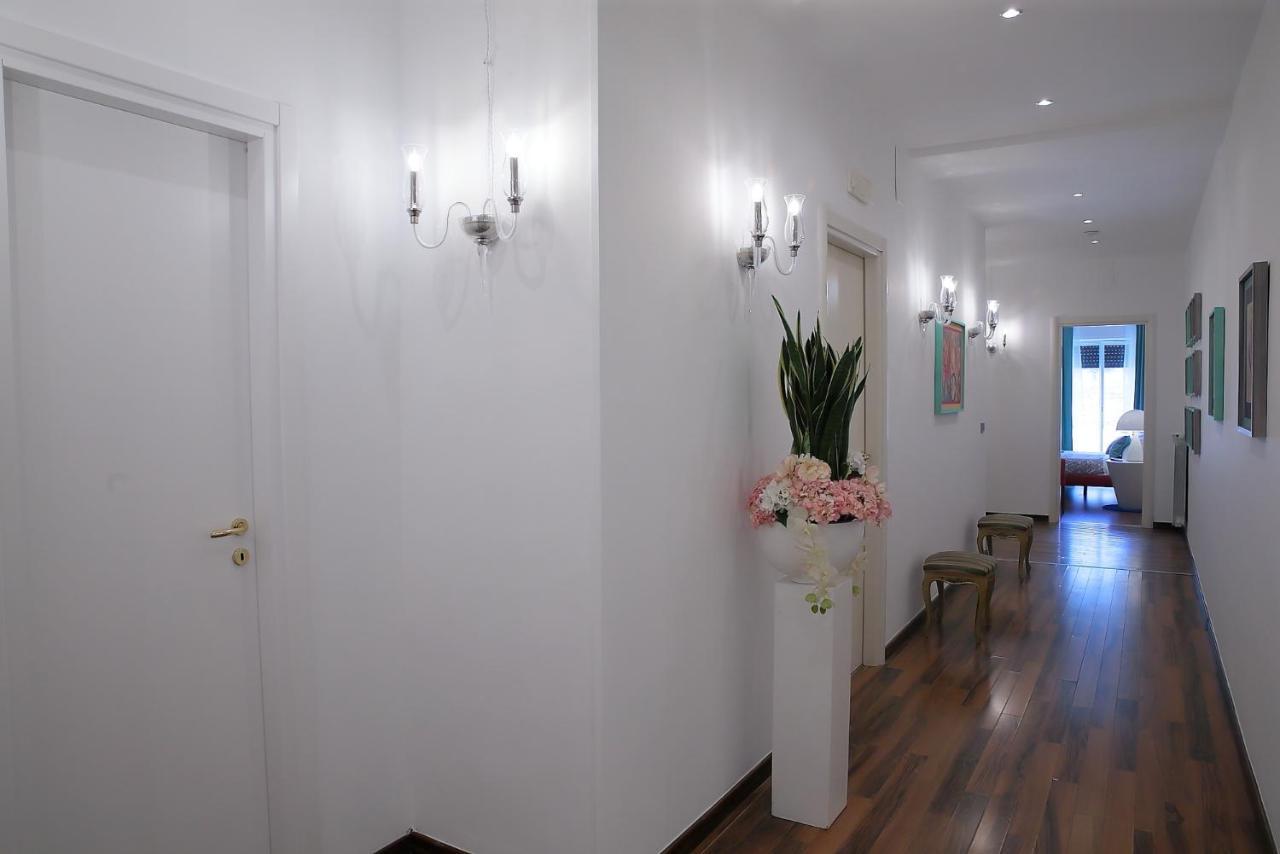 L.T. Savoia Palace & Cavour C.L. Hotel บารี ภายนอก รูปภาพ