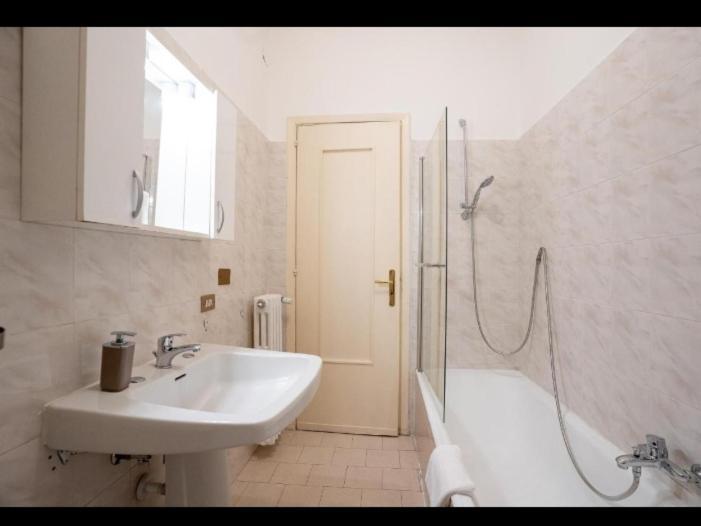 L.T. Savoia Palace & Cavour C.L. Hotel บารี ภายนอก รูปภาพ